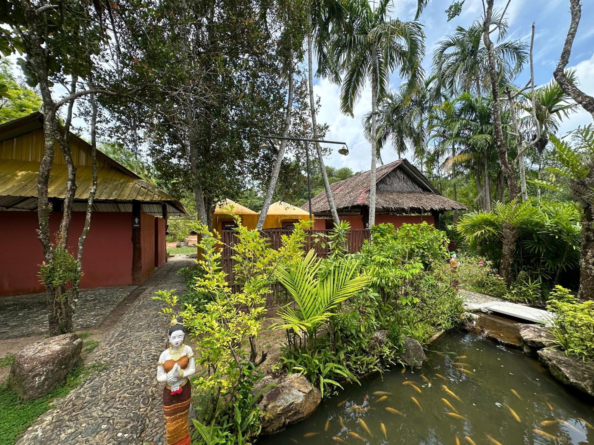Sawasdee Lagoon Resort Тай-Муанг Экстерьер фото