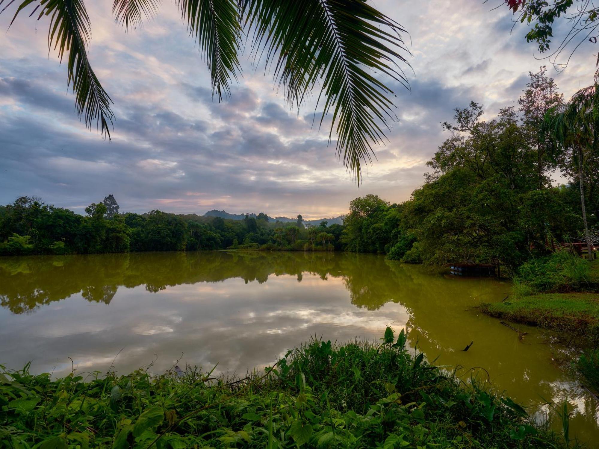 Sawasdee Lagoon Resort Тай-Муанг Экстерьер фото
