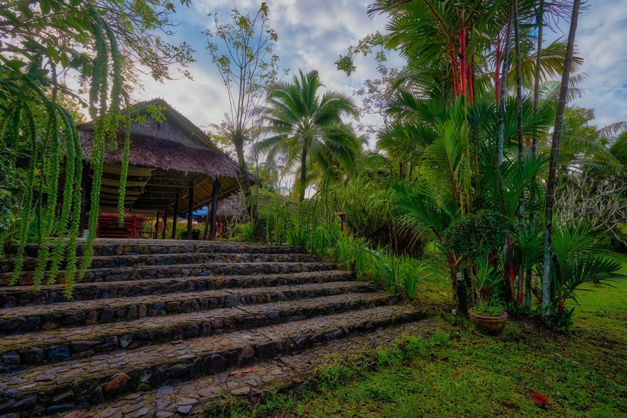 Sawasdee Lagoon Resort Тай-Муанг Экстерьер фото